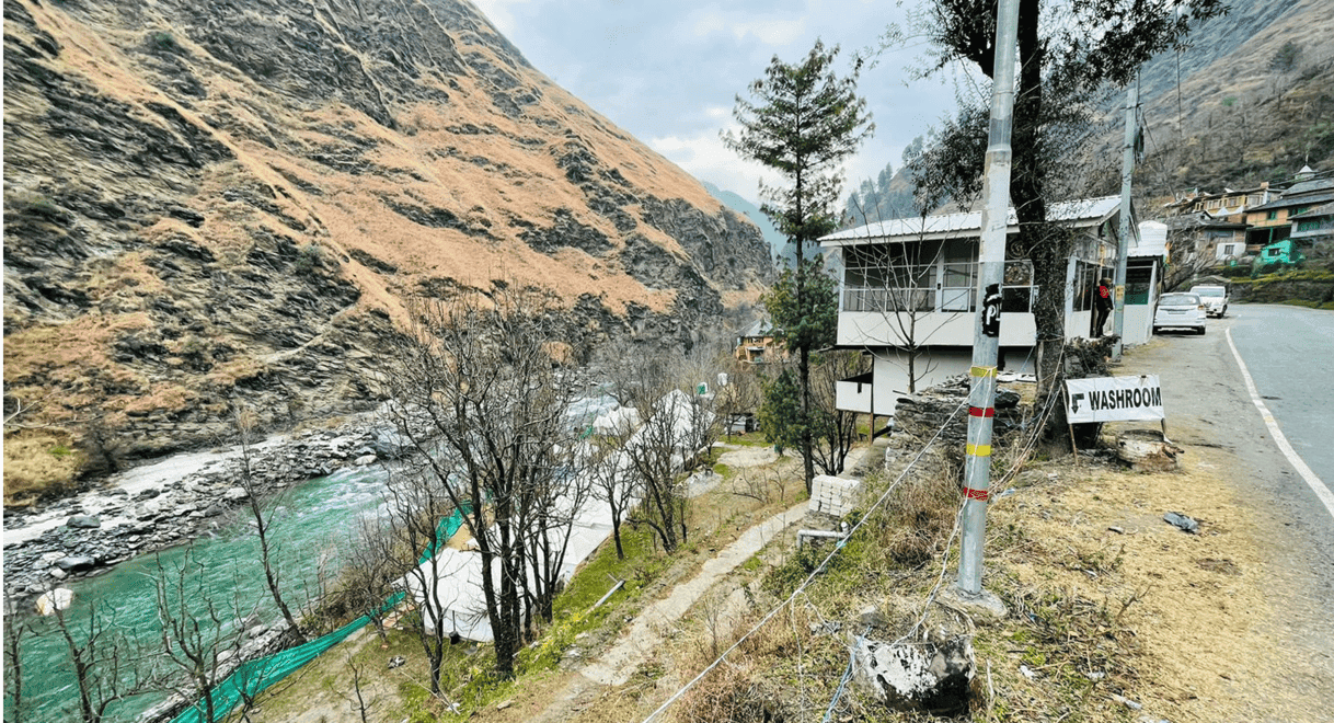Venue: Zaranka River Side Camp Kasol