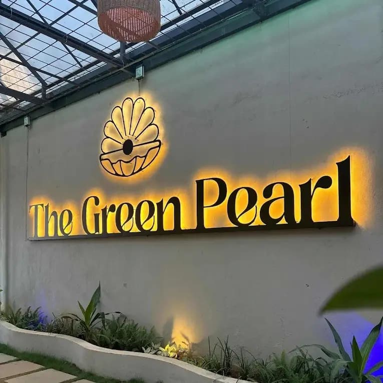 The Green Pearl